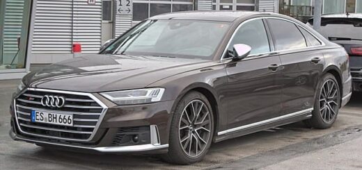 Audi S8