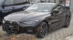 BMW G22